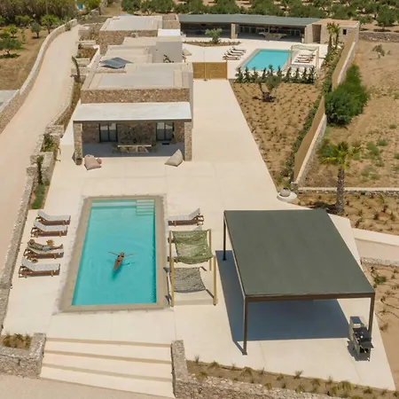 Villa Nuovo Paros-property Of 2 Sustainable Luxury Hriszí Aktí