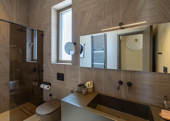 Nuovo Paros-property Of 2 Sustainable Luxury Hriszí Aktí