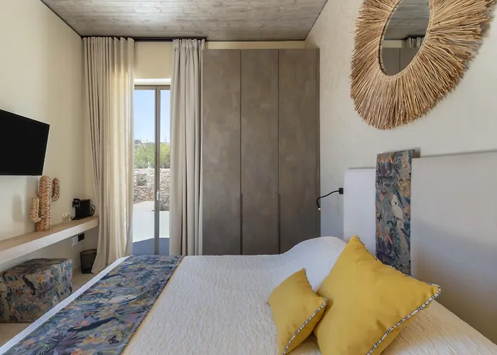 Nuovo Paros-property Of 2 Sustainable Luxury * Hriszí Aktí